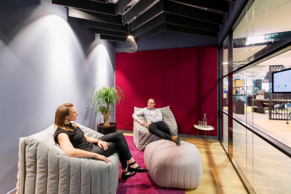 Jpeg Optimizer 28 Hb Reavis Uk Meeting Room Informal Peter Wuermli 980 X 654