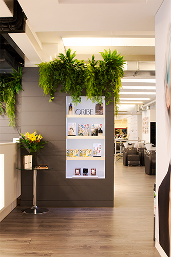 Cosmetic Salon, London (2)