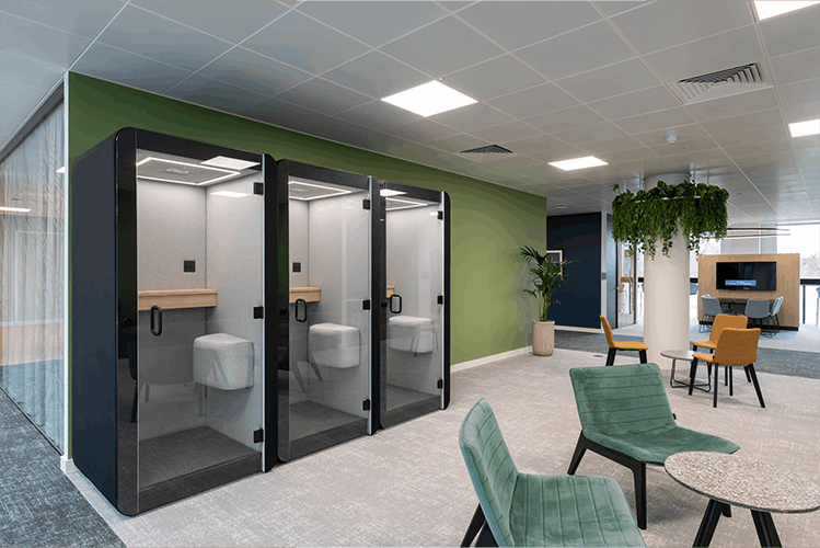 Finance Broker, Watford (8)